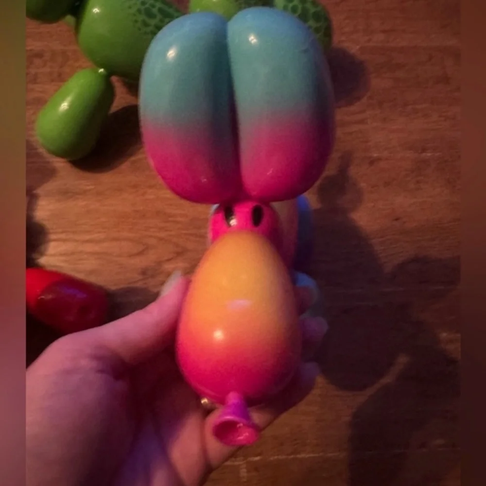 Squeakies interactive balloon animal rainbow dog